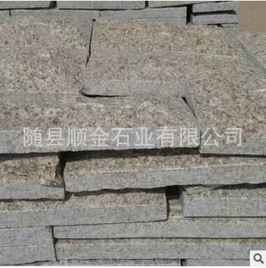 長期供應 蘑菇石外墻磚 特價蘑菇石 別墅外墻黑色蘑菇石批發(fā)