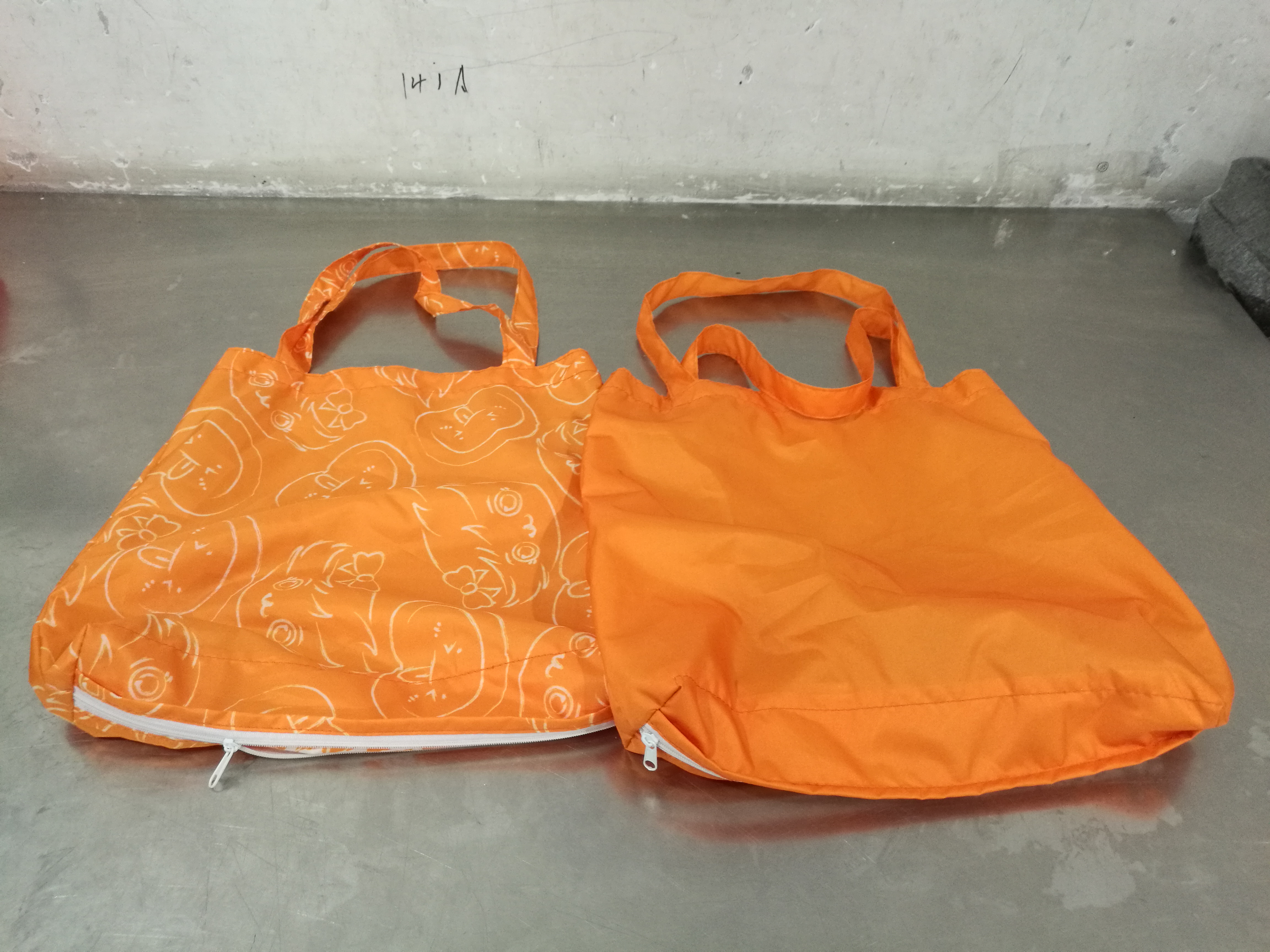 折傘銷售商折傘價格 遮陽傘供應(yīng)