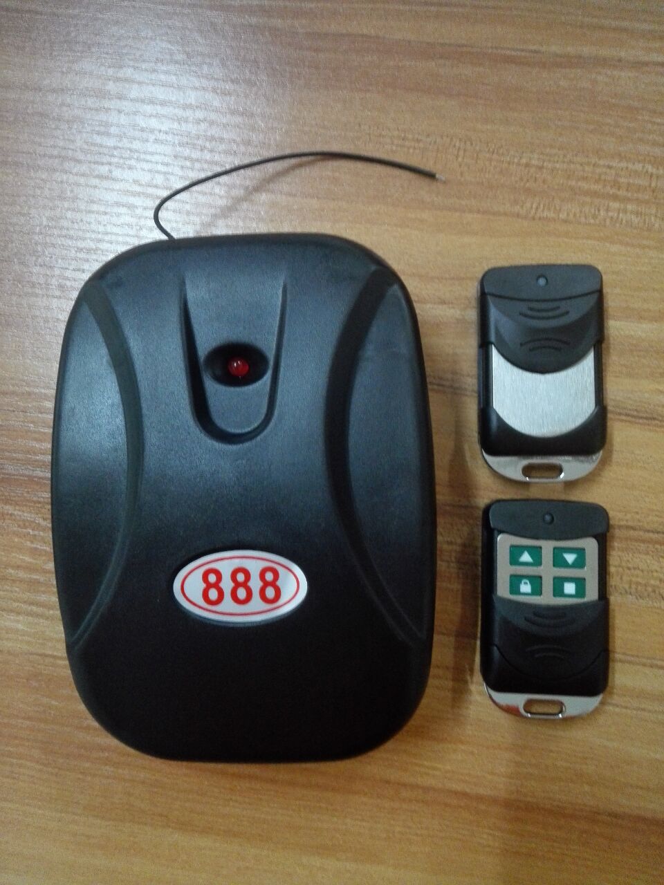 *電機(jī)控制器