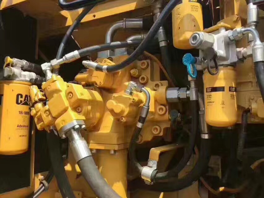 中國二手挖掘機(jī)市場(chǎng) 江蘇二手挖掘機(jī)出售 二手挖掘機(jī)價(jià)格