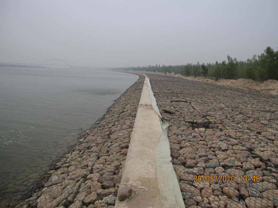 環(huán)保工程用的鍍鋅石籠網(wǎng)哪里有賣