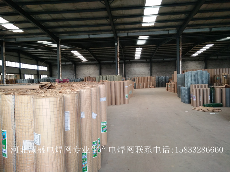 河北 瀾盛 專(zhuān)業(yè)生產(chǎn) 電焊網(wǎng) 河北瀾盛 專(zhuān)業(yè)生產(chǎn) 電焊網(wǎng)