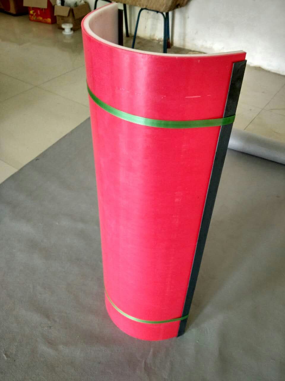 廠家自產(chǎn)直銷各種螺旋輸送機*UPE材質(zhì)U型襯板UPE材質(zhì)U型襯板/雙色U型襯板 螺旋輸送機*UPE材質(zhì)U型襯板