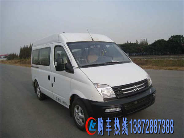 大通B型短軸中頂旅居車（國五）