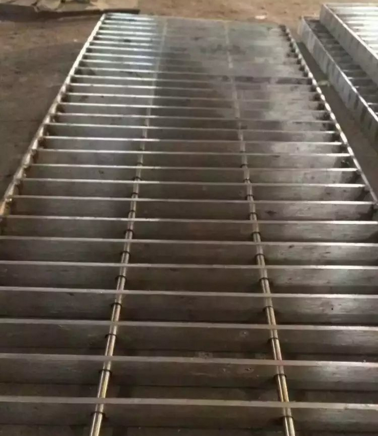 盛闊鋼格板 常年供應過車溝蓋板、鍍鋅溝蓋板、排水溝蓋板 平臺板