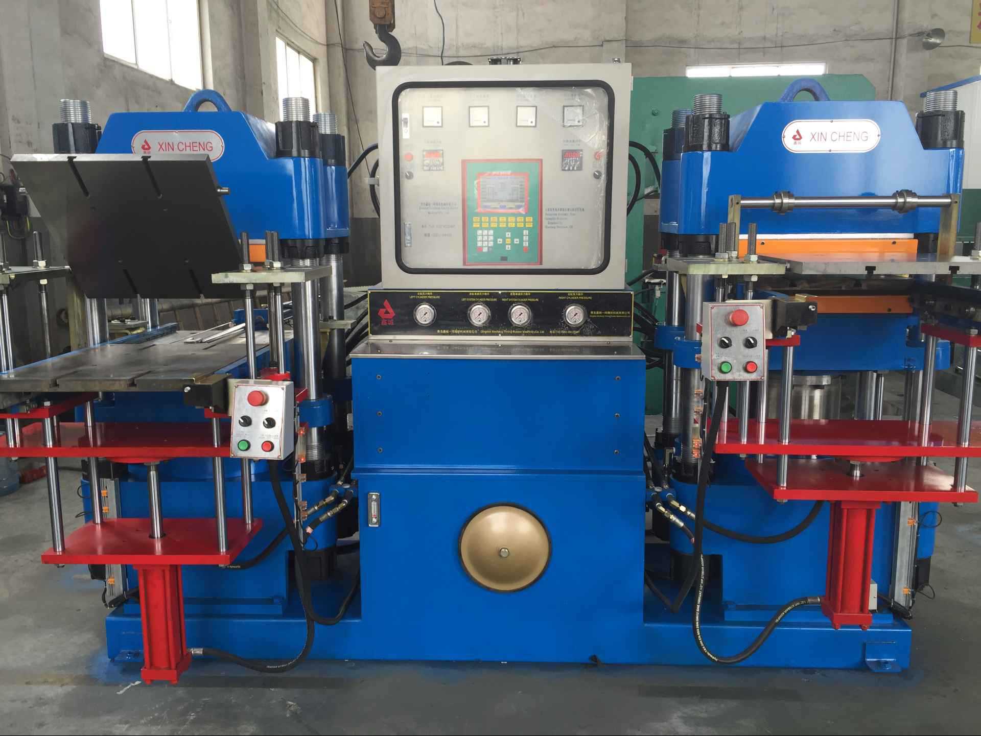 鑫城一鳴200T雙機(jī)硫化機(jī)