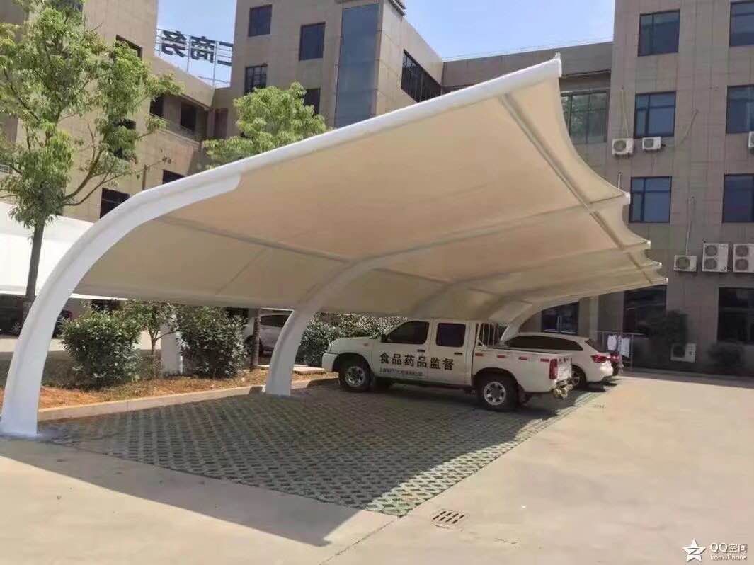 膜結(jié)構(gòu)停車棚 泉州膜結(jié)構(gòu)停車棚