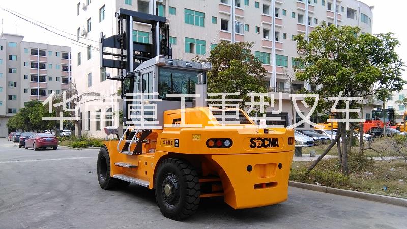 15噸叉車招標(biāo)采購(gòu)車型 廠家供應(yīng)物流港務(wù)公司企業(yè)15噸叉車價(jià)格電話