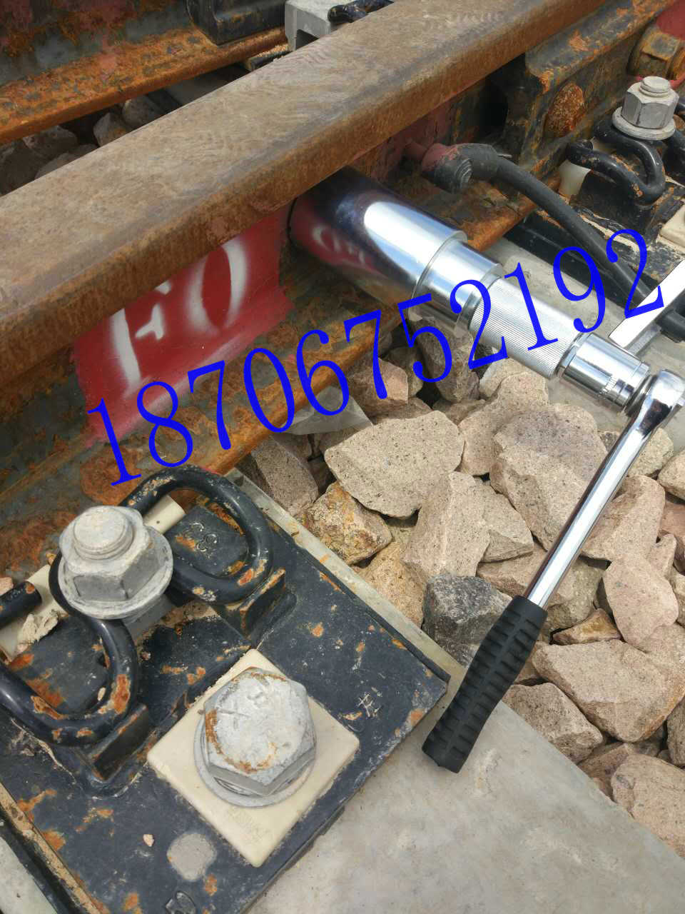 機械式鋼軌塞釘起釘器陜西鴻信鐵路設備有限公司