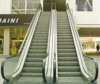 山東長期回收二手電梯 扶梯回收 貨梯回收廠家 求購回收客梯