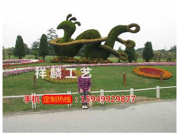景觀綠色稻草人定制木藝小品景觀綠色稻草人批發(fā)稻草人定做廠家