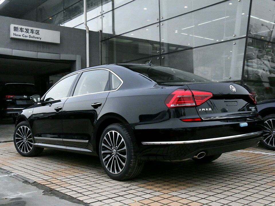 上海大眾帕薩特1.4T政采版