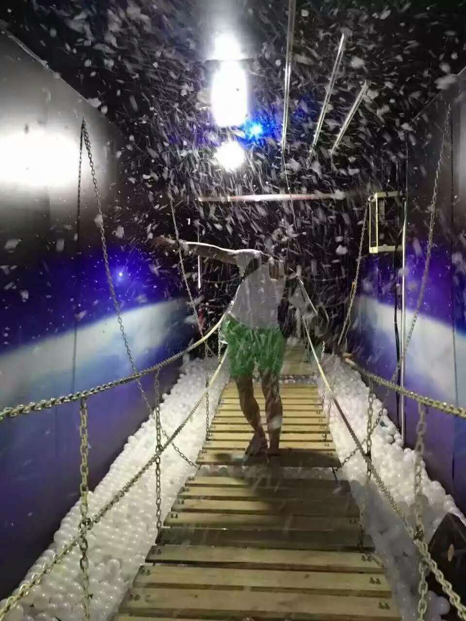 一手資源*VR雪山吊橋*設(shè)備 *出租出售 VR雪山吊橋