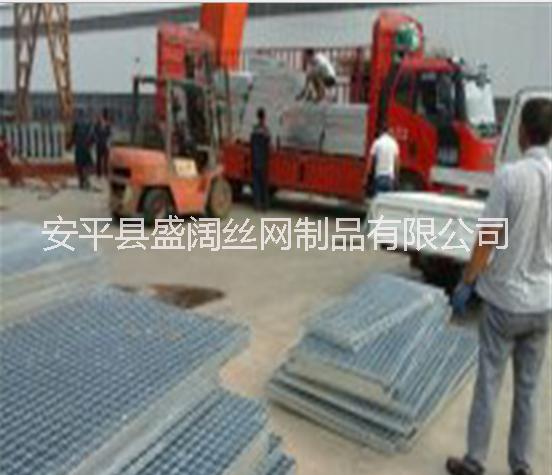 供應(yīng)鋼格板 熱鍍鋅鋼格板 插接鋼格板 異形鋼格板