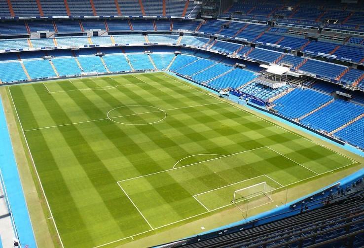 人造草足球場 哪里有足球場供應(yīng) 足球場施工