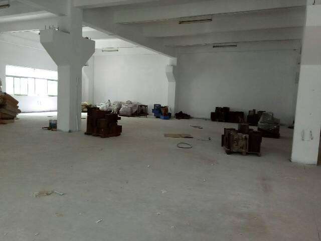 （出租）西鄉(xiāng)大面積一樓300平倉