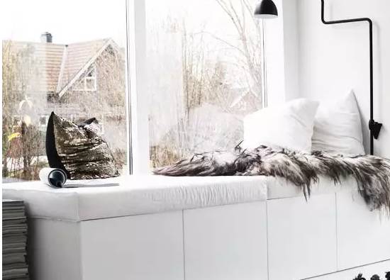 想要臥室舒服，飄窗少不了