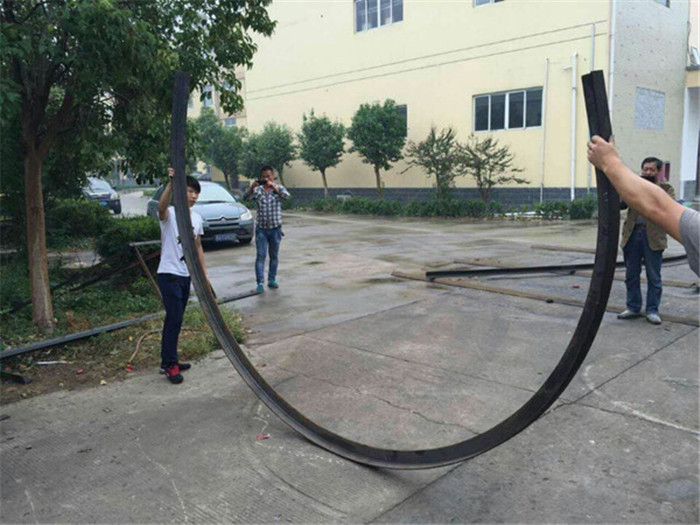 云南玉溪鋼材彎拱機彎曲機廠家，冷彎機