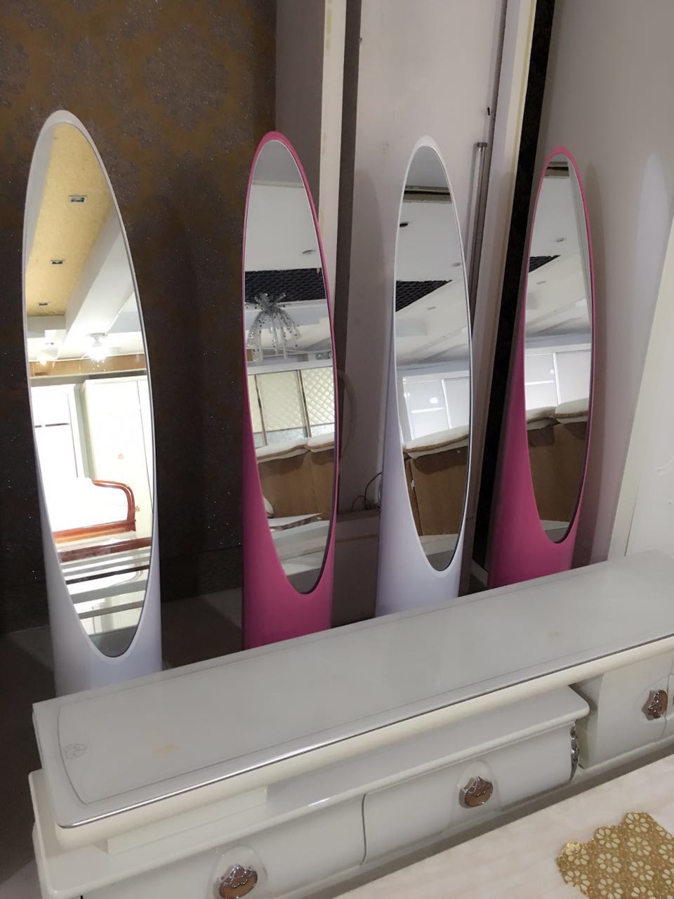 新沂市餐廳桌椅銷售    實木桌椅   大理石桌椅