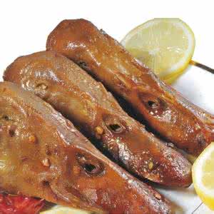 周黑鴨加盟總部-不做直營(yíng)做加盟