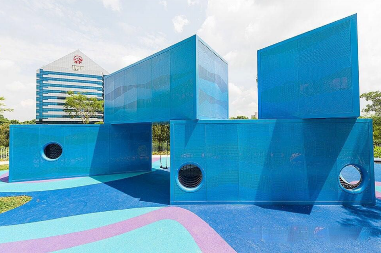 充滿樂趣的探險(xiǎn)迷宮、滑道、攀巖 積木迷宮