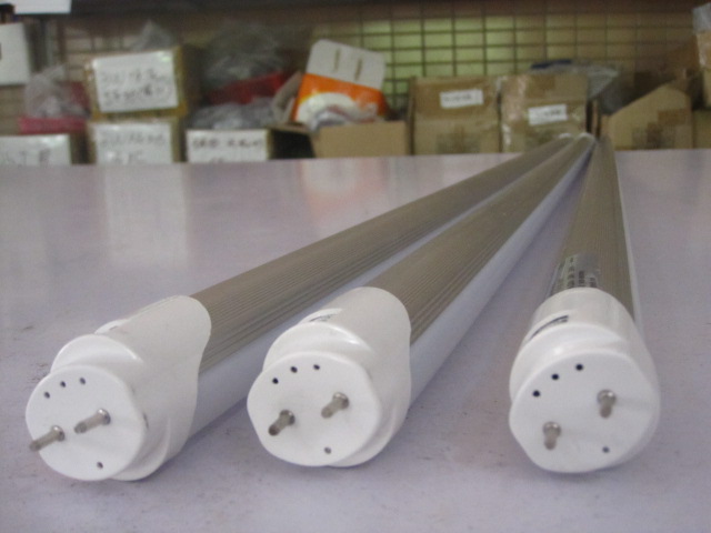 供應(yīng)T8分體日光管、LED日光管生產(chǎn)廠家、T8分體日光管價格 LED分體日光管20W LED分體日光管18W