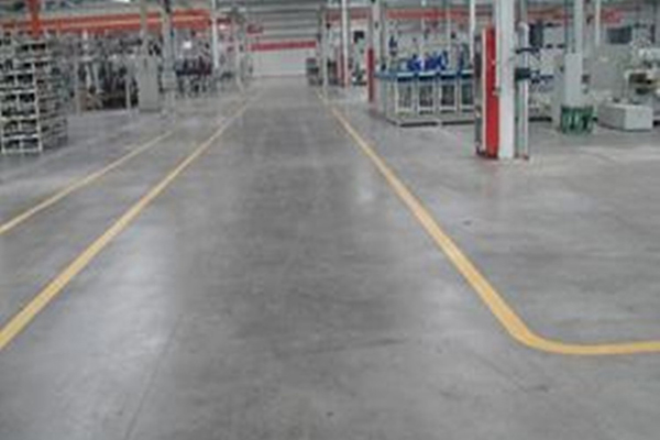 不發(fā)火耐磨地坪,功能性強(qiáng)而穩(wěn)定