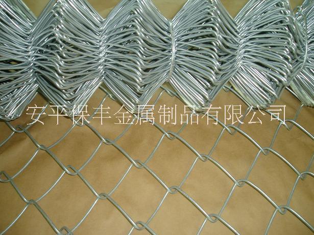 河北勾花網(wǎng)批發(fā)鍍鋅勾花網(wǎng)包塑勾花網(wǎng)廠家直銷勾花網(wǎng)供應(yīng)商