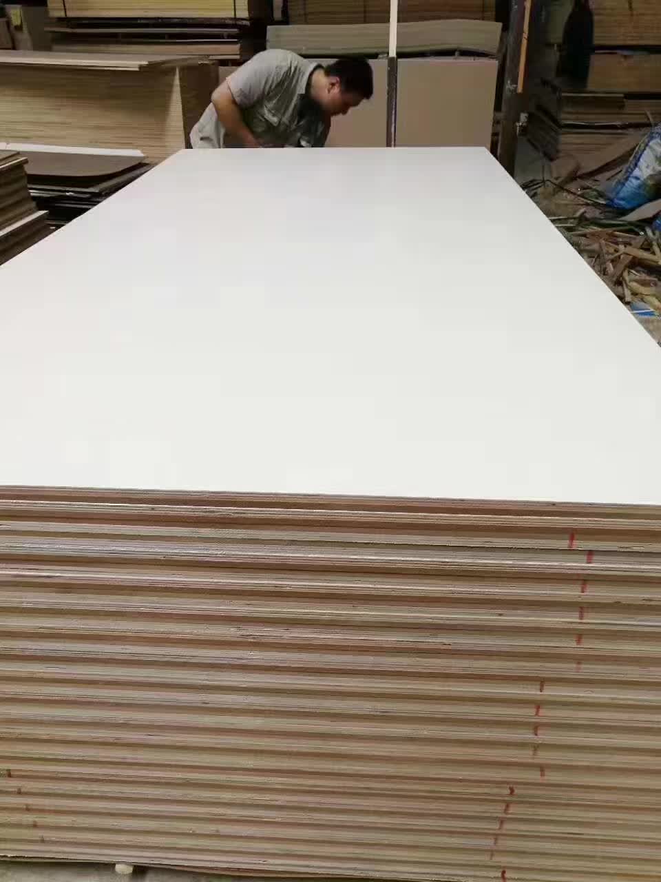 高端實(shí)木多層櫥柜門(mén)板