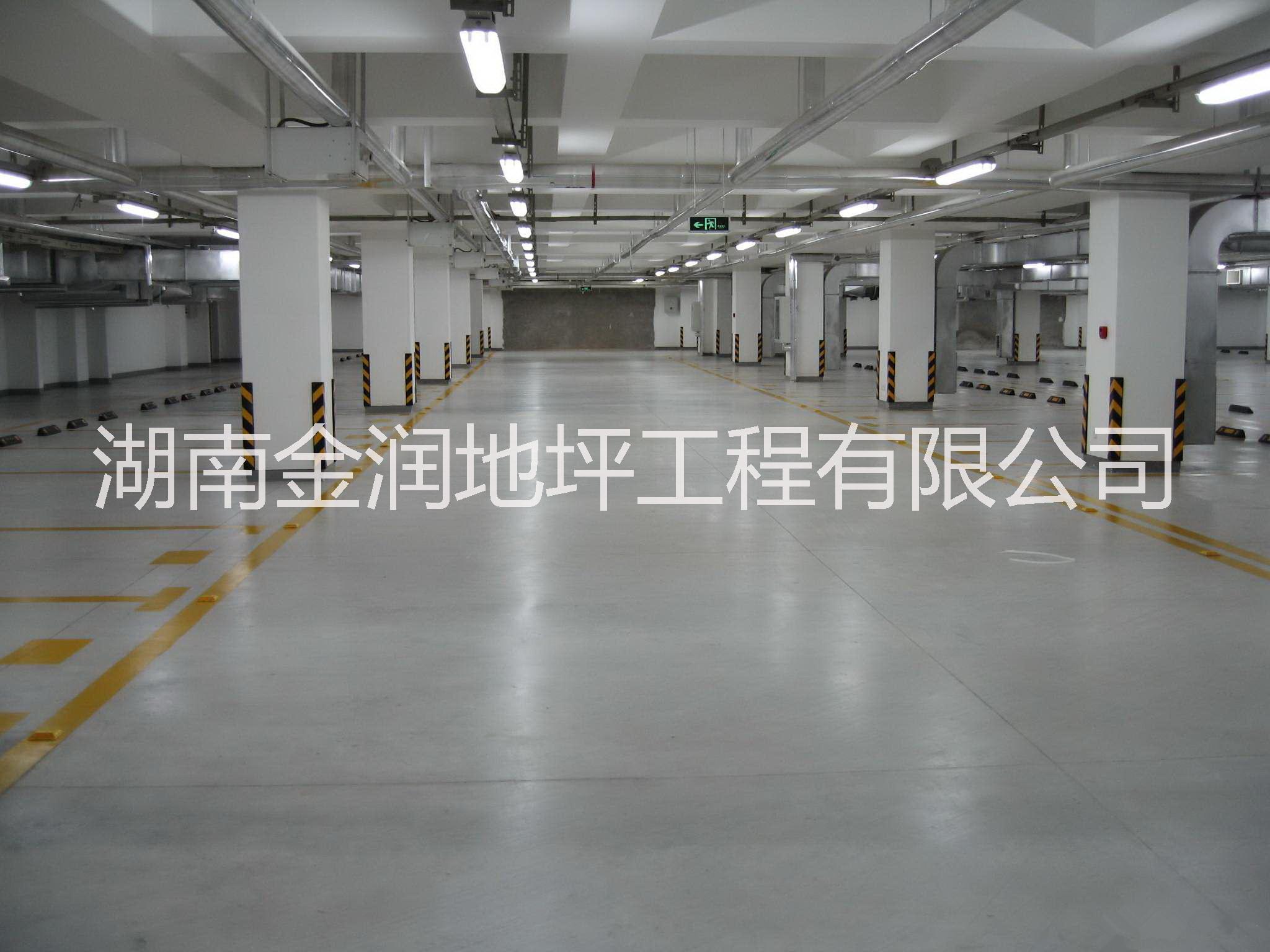 湖南固化耐磨著色地坪 彩色鋼化地坪施工 長(zhǎng)沙鋼化地坪 長(zhǎng)沙鋼化耐磨地坪