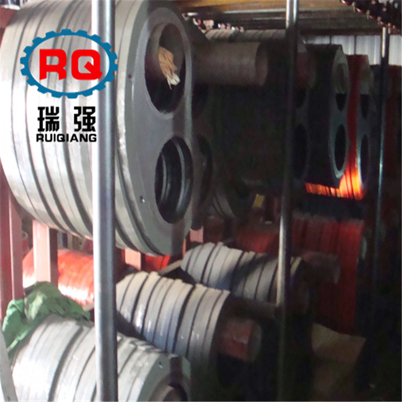 砼泵配件混凝土輸送泵車配件中聯(lián)配件大端軸承座