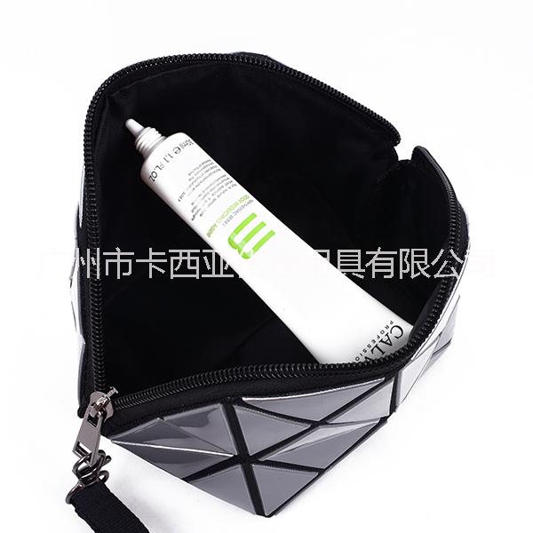 廣州卡西亞手袋廠定制化妝品收納袋手拿化妝包