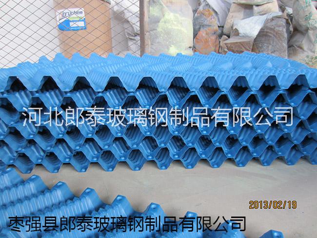 S波填料冷卻塔填料批發(fā)、PVC冷卻塔廠家價(jià)格批發(fā)、生產(chǎn)冷卻塔填料廠家