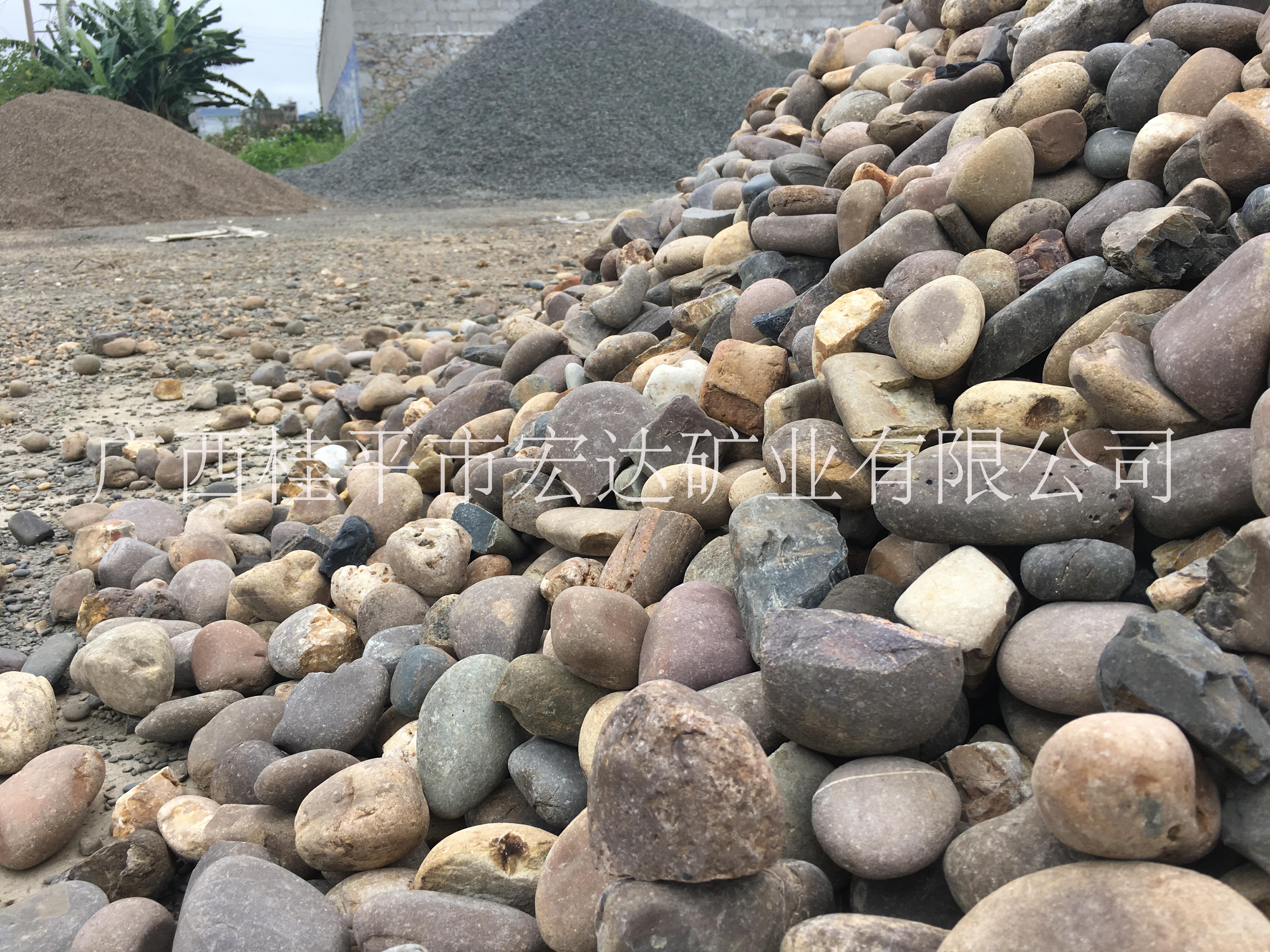 大量供應(yīng) 天然石英砂廠家 天然石英砂建材 天然石英砂批發(fā) 建筑用碎石