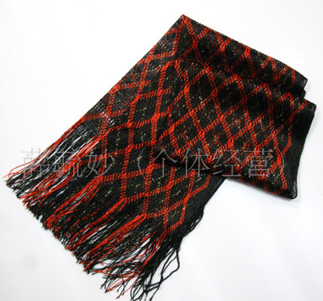 東悅圍巾批發(fā)供應(yīng) 新款時尚圍巾 滌綸絲熱銷圍巾 菱形雙色圍巾