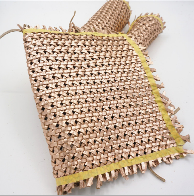 廠家直銷真羊皮面料裁條編織鏤空面料涼鞋面料純手工真皮穿條子