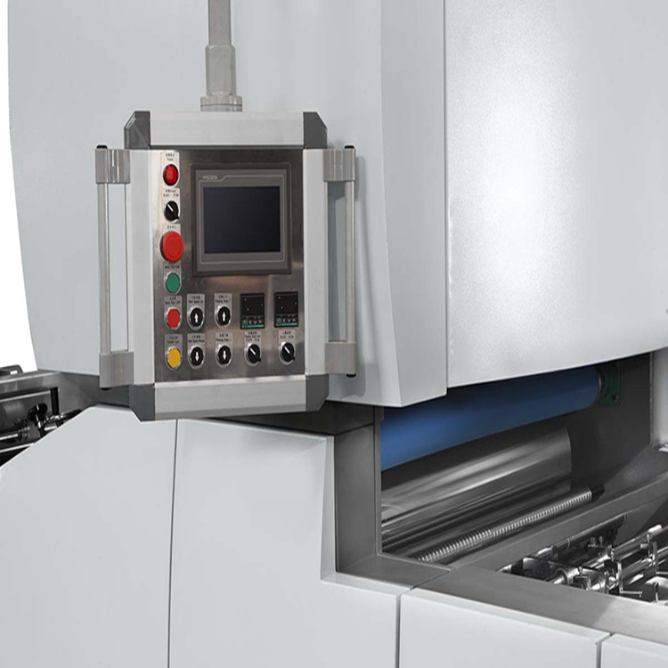 全自動(dòng)立式鏈刀覆膜機(jī)   全自動(dòng)立式鏈刀覆膜機(jī)