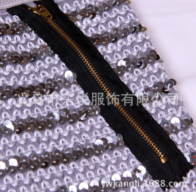 【廠家直銷】供應(yīng)亮片系列性感亮片短褲 休閑褲 舞臺(tái)表演短褲