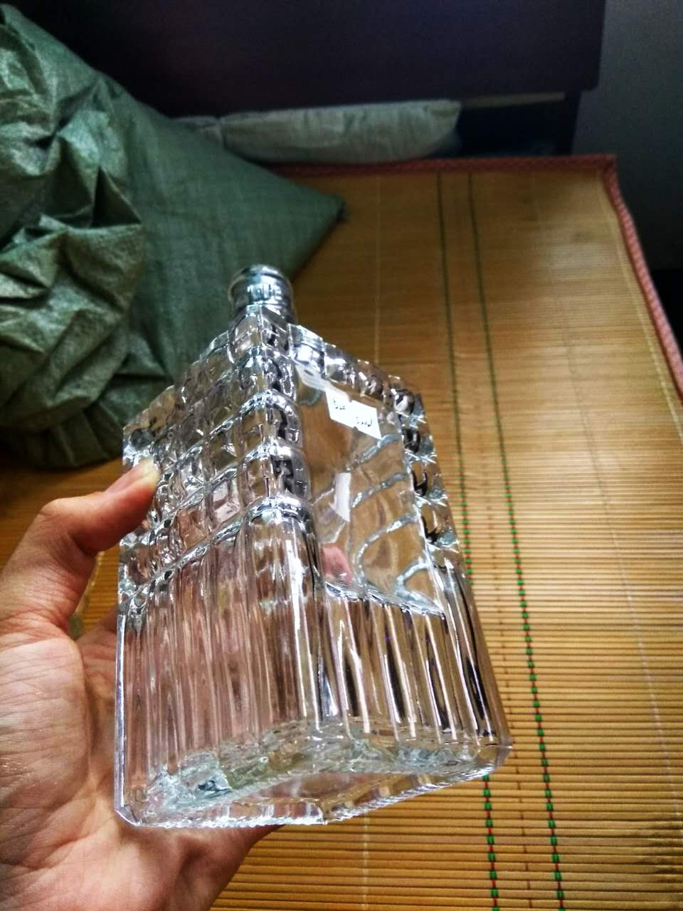 廠家直銷白酒瓶洋酒瓶玻璃瓶威士忌酒瓶