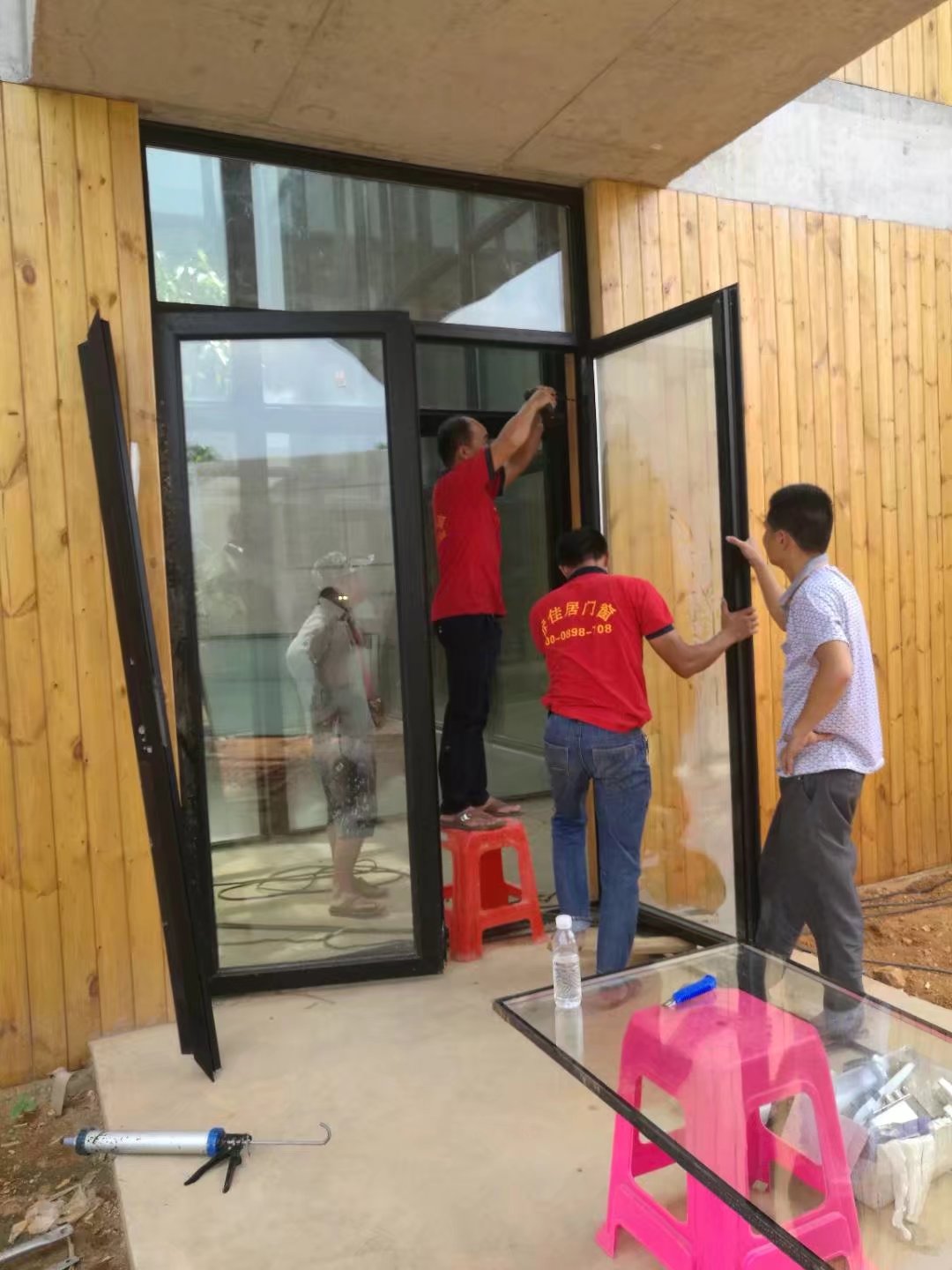 鋁合金門窗 鋁合金天窗 別墅門窗 海南別墅門窗