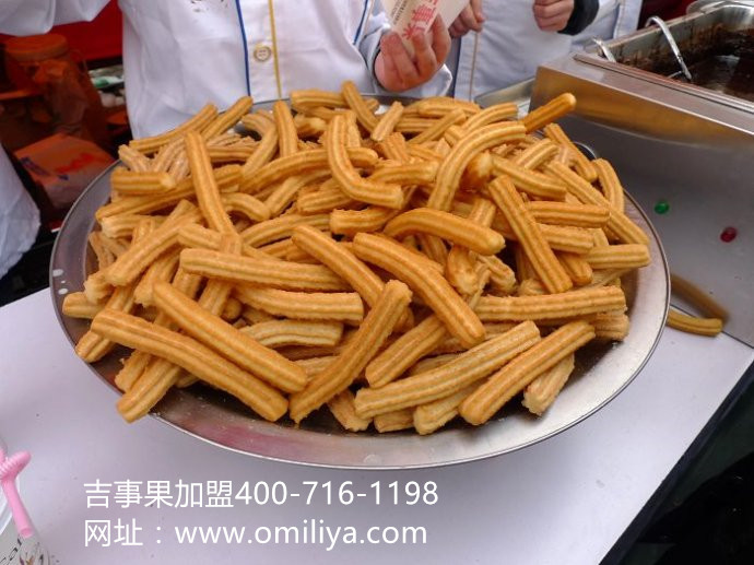 歐蜜麗雅吉事果成型機(jī)吉事果加盟專