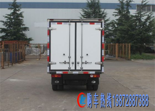 福田馭菱后雙輪2.9米冷藏車國五