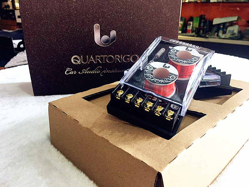 青島汽車音響改裝升級(jí)-青島汽車音響升級(jí)-青島專業(yè)汽車音響