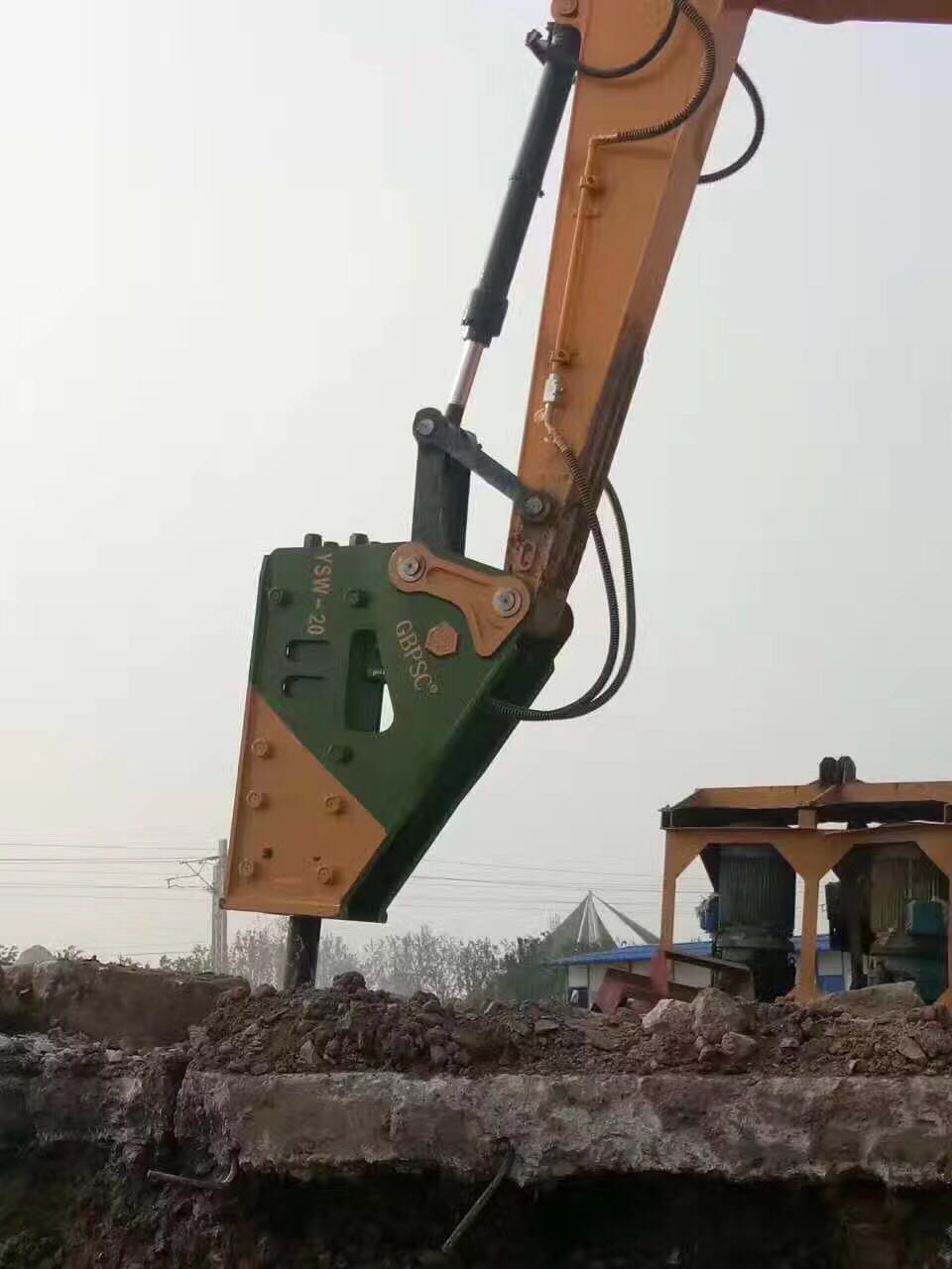 出售工兵鋼釬直徑140mm破碎錘