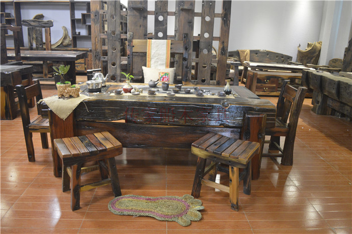 供應(yīng) 老船木家具龍骨、大板茶桌，廠家大量現(xiàn)貨直銷
