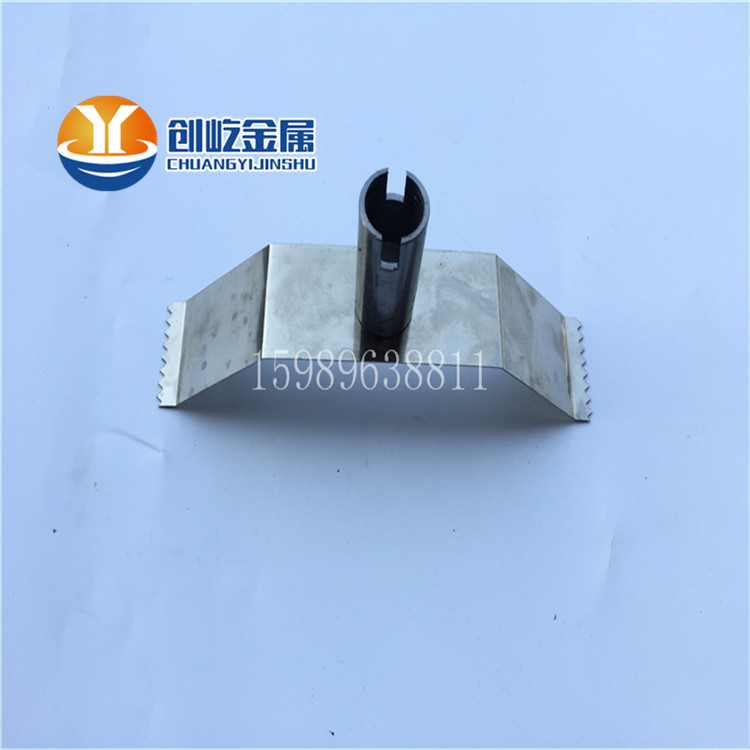 供應(yīng)東莞噴涂不銹鋼彈片 噴漆治具鋼片 電鍍掛具圖片