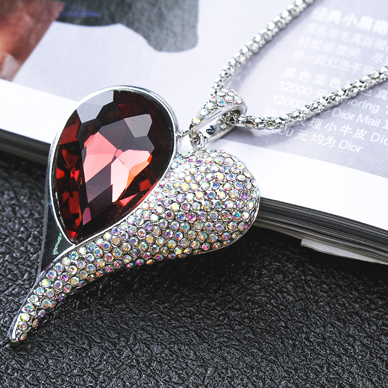 義烏生產(chǎn)廠家愛心情侶吊墜項(xiàng)鏈批發(fā)義烏飾品配飾廠家一手貨源 愛心吊墜項(xiàng)鏈廠家定做