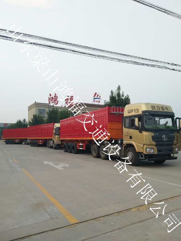 倉欄式半掛車報價，優(yōu)質(zhì)倉欄式半掛車廠家