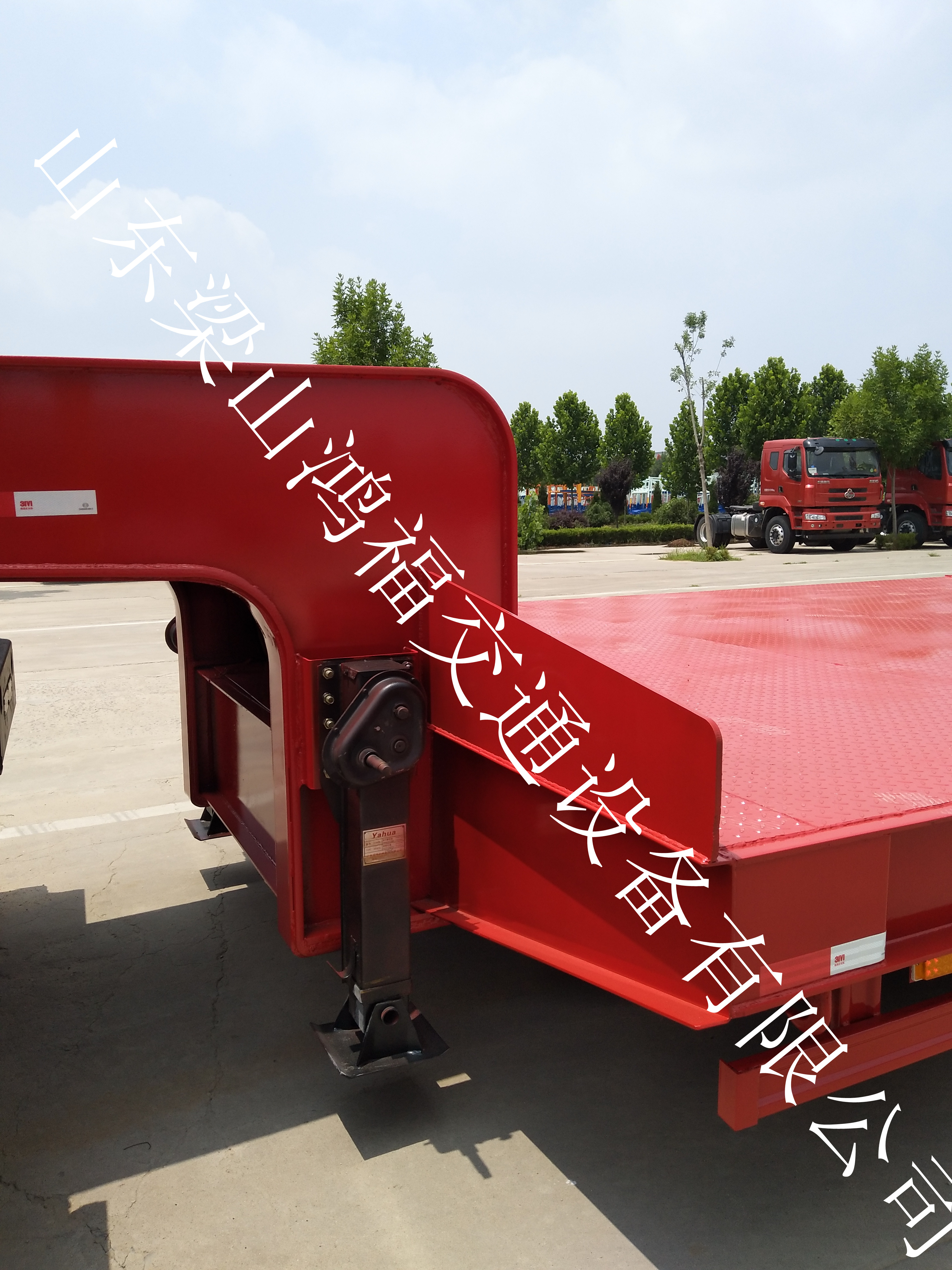 低平板半掛車報價，供應低平板半掛車 掛車廠家