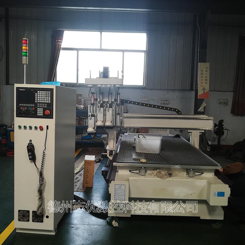 數(shù)控下料機木工機械廠數(shù)控開料機  衣柜門數(shù)控開料機